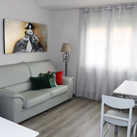 Kasetas Apartment'S Саррия Екстериор снимка